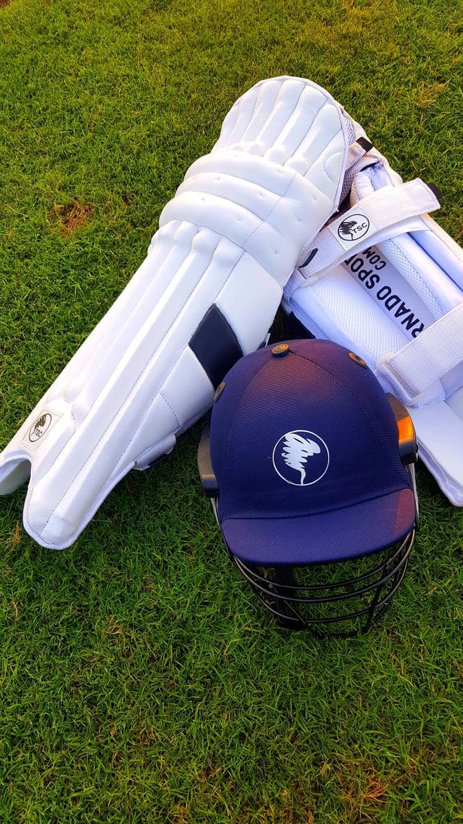 RBN Youth Batting Pads (representative photo)